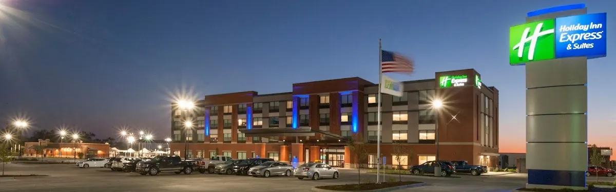 Holiday Inn Express & Suites Dodge City by IHG