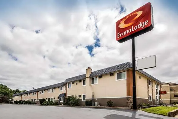 Econo Lodge La Crosse North