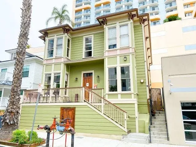 ITH Nomad Haus Hostel - Downtown San Diego Little Italy