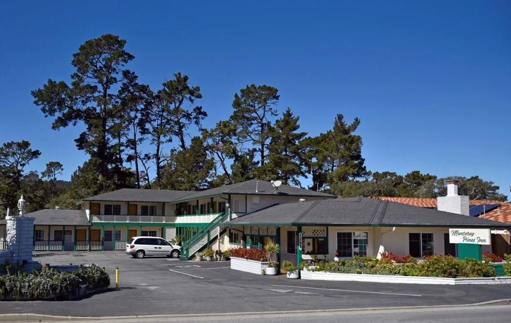 Monterey Pines Inn