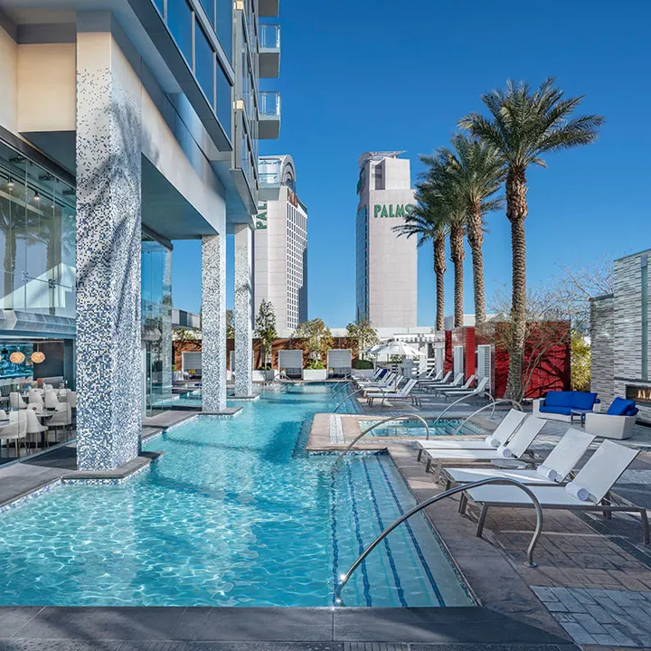 Palms Place Hotel