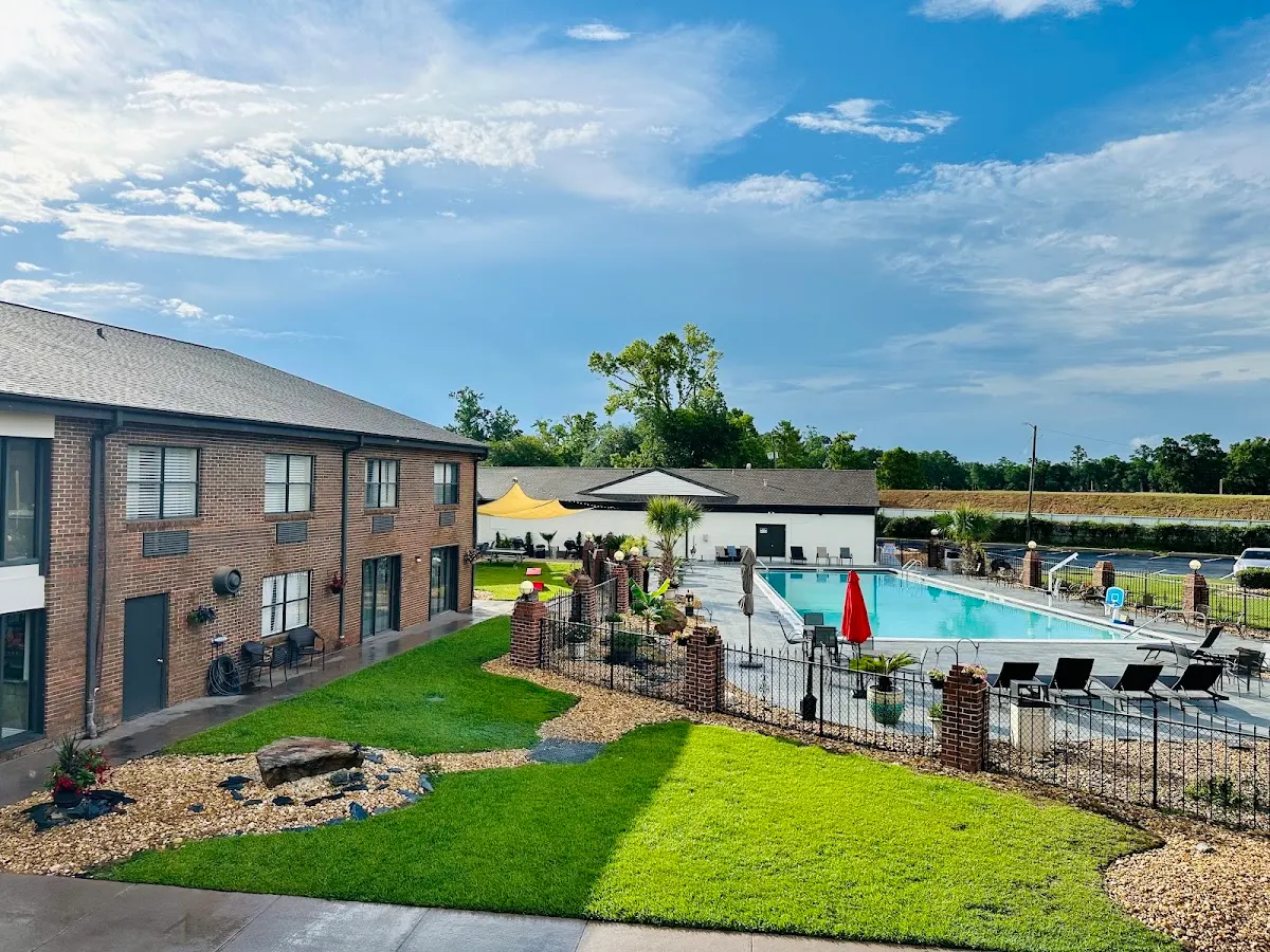 At Home Inn - Pensacola