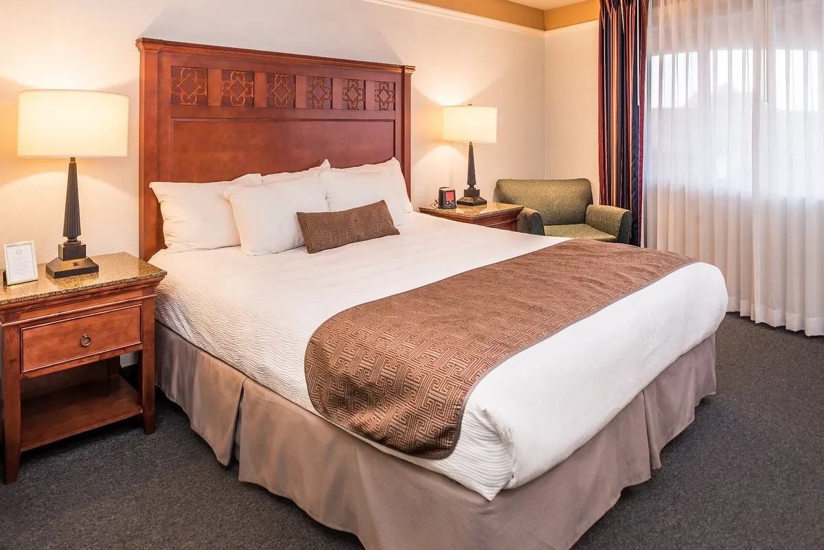 Laurel Inn & Conference Center