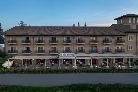 The Westin Sacramento Hotel & Marina