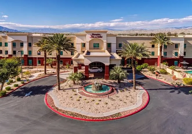 Hampton Inn & Suites Palm Desert