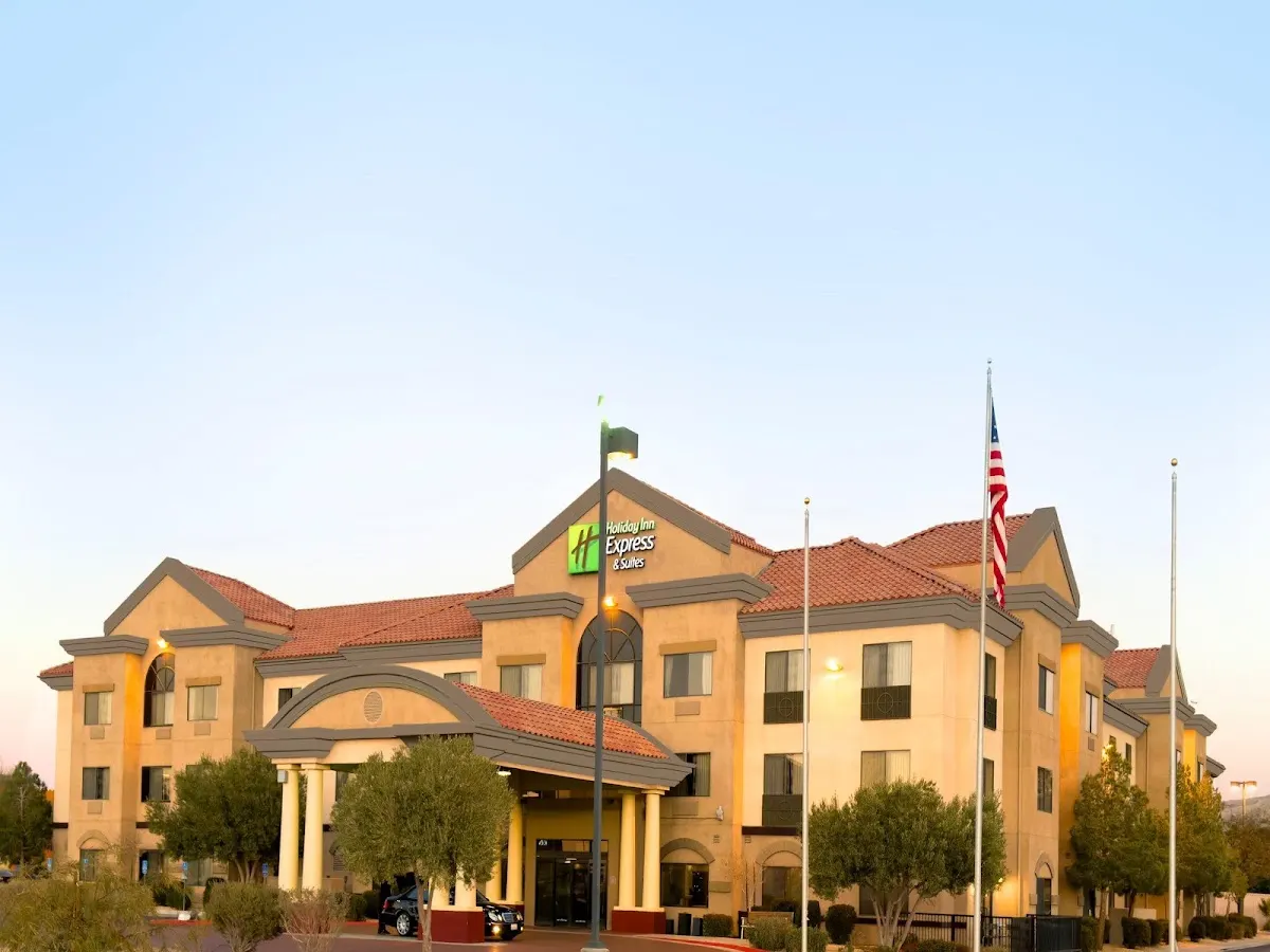 Holiday Inn Express & Suites Barstow - Route 66 by IHG