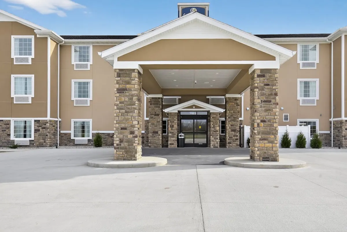 Cobblestone Hotel & Suites - Eaton, OH