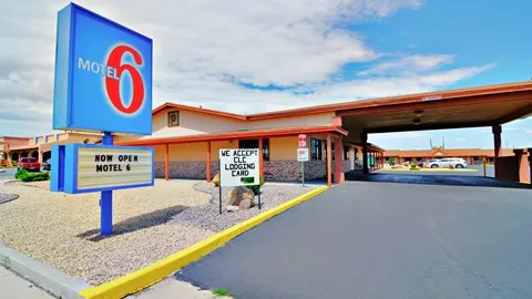Motel 6 Lordsburg, NM