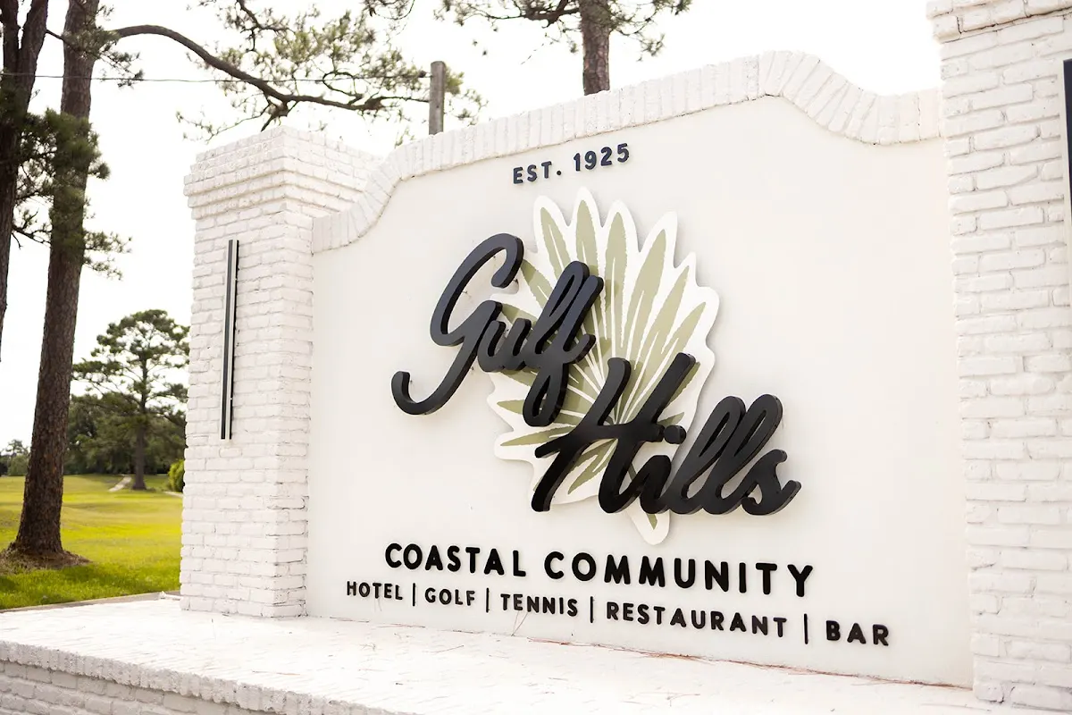 Gulf Hills Hotel & Resort
