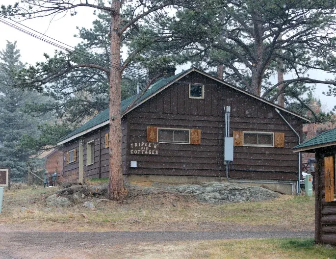 Triple R Cottages