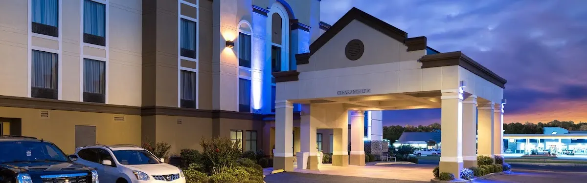 Holiday Inn Express & Suites Grenada by IHG
