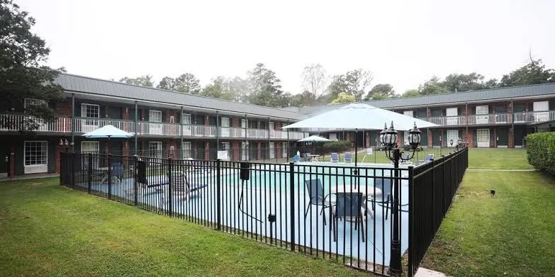 Greenville Inn & Suites