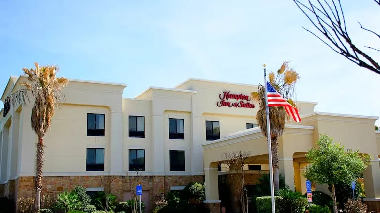 Hampton Inn & Suites College Station/US 6-East Bypass