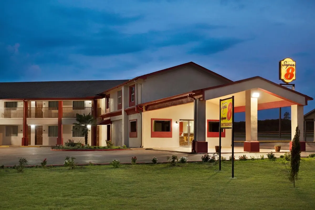Super 8 by Wyndham Corsicana
