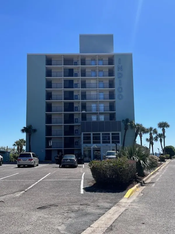 Compass Cove - Indigo Tower