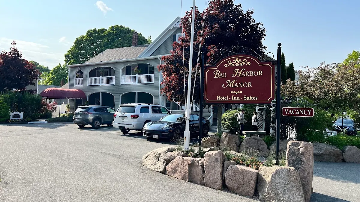 Bar Harbor Manor