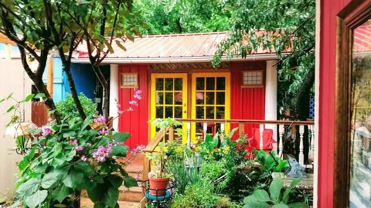 1812 Overture Bed and Breakfast