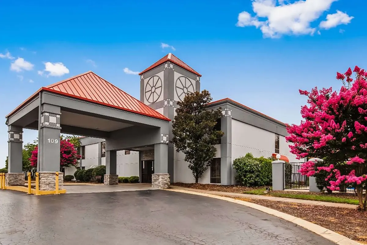 Baymont by Wyndham La Vergne/Nashville I-24 East