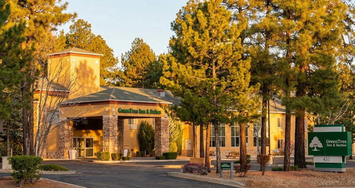 GreenTree Inn & Suites Pinetop