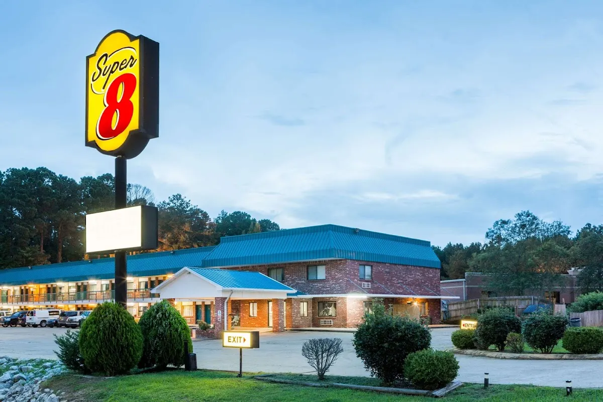 Super 8 by Wyndham Kosciusko