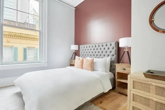 Prime Walkable Location in Heart of French Quarter The Harlequin by Avantstay