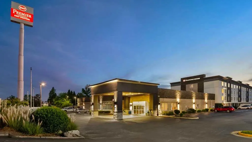 Best Western Premier Richmond City Gateway