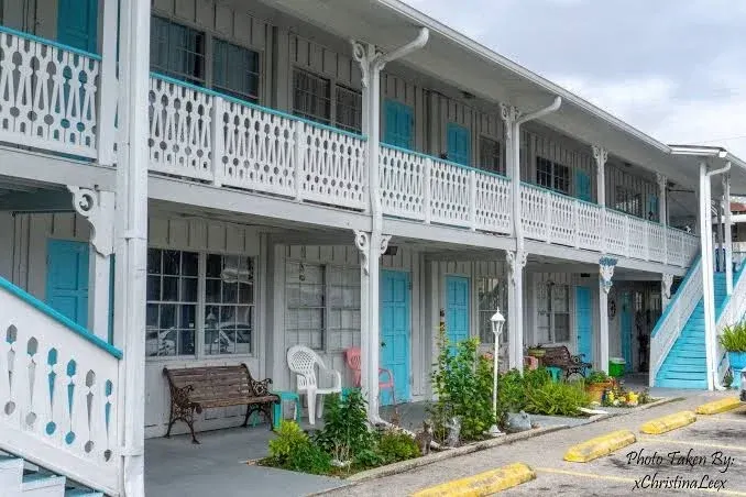 Cedar Inn Motel
