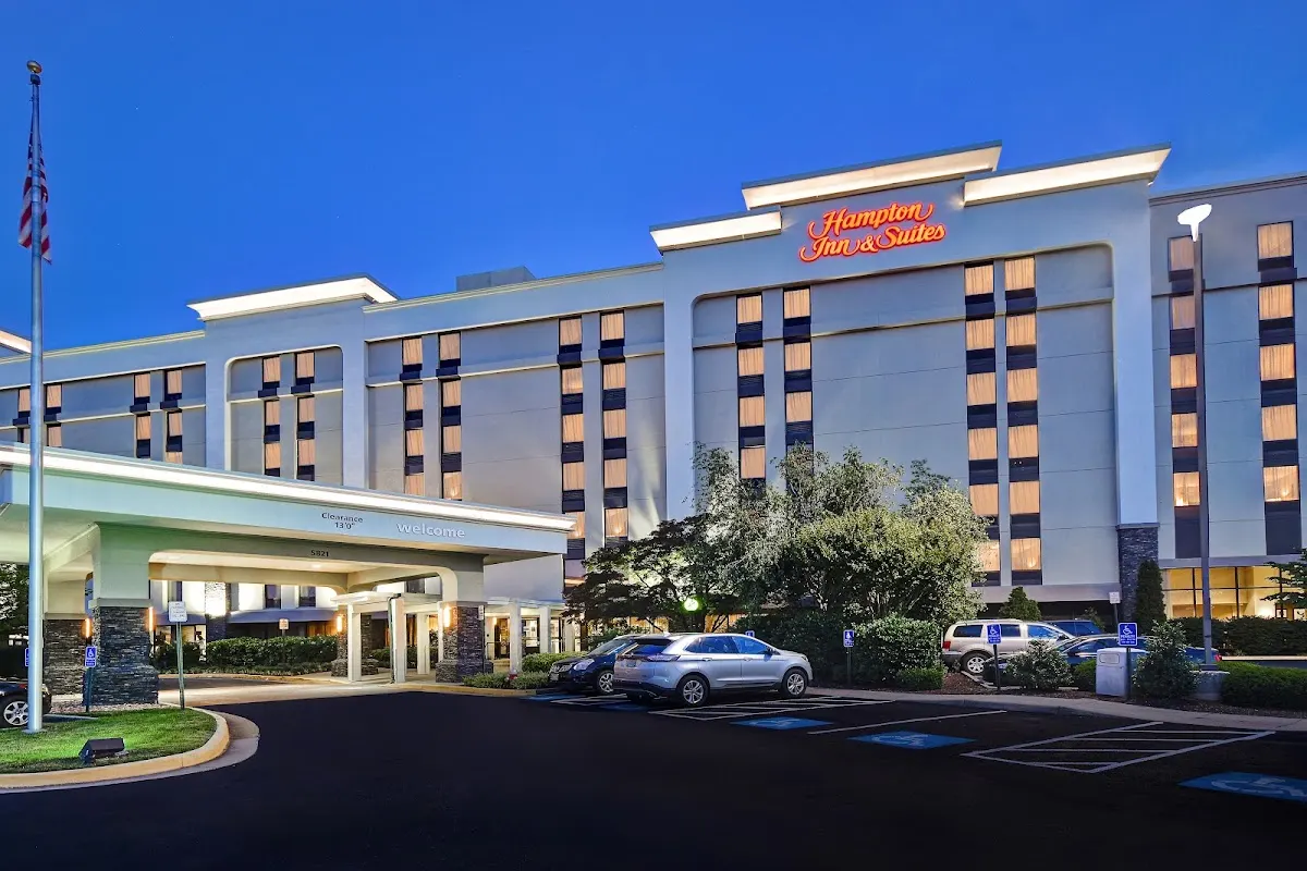 Hampton Inn & Suites Alexandria Old Town Area South
