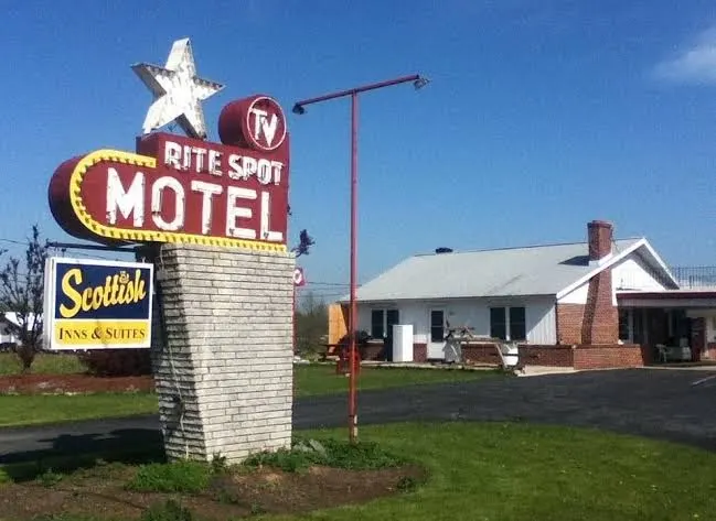 Scottish Inns & Suites Fayetteville, PA