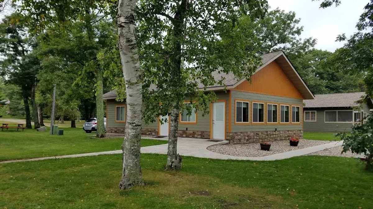 Cass Lake Lodge