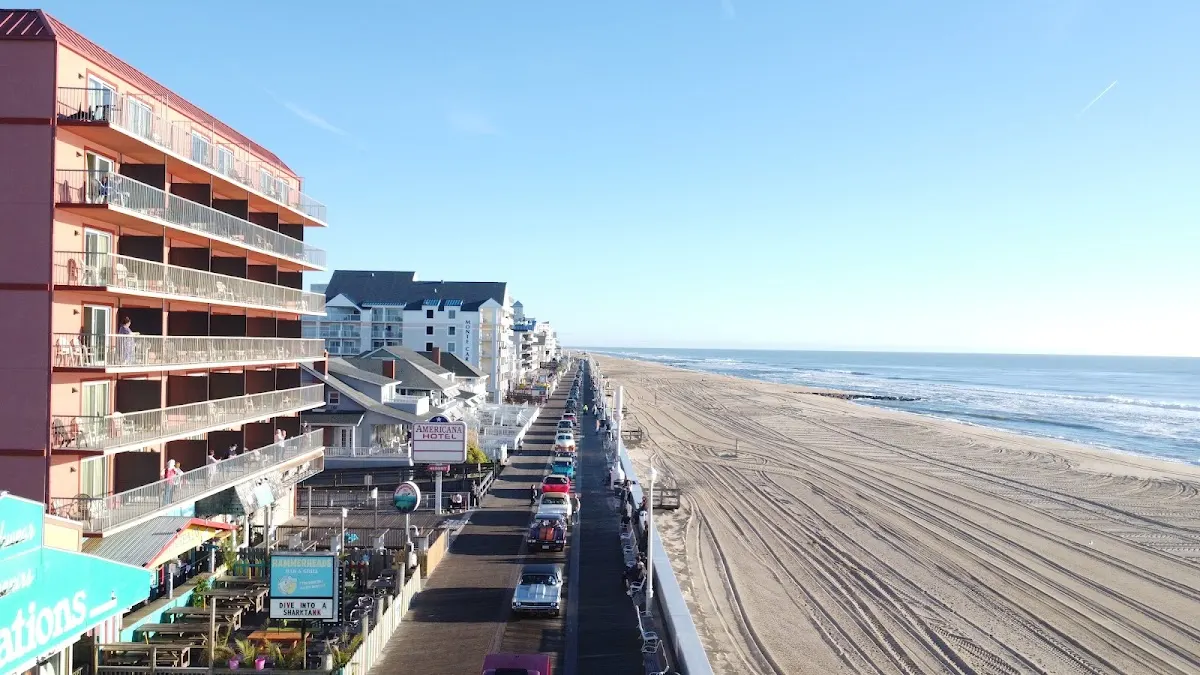 Americana Hotel Oceanfront