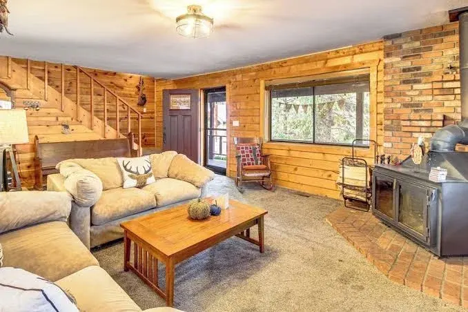 5 Mi to Woodland Lake Park: Cabin in Pinetop!