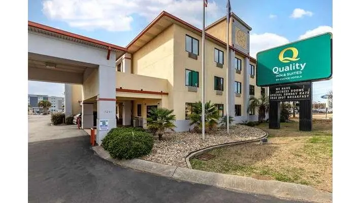 Quality Inn & Suites Ft. Jackson Maingate