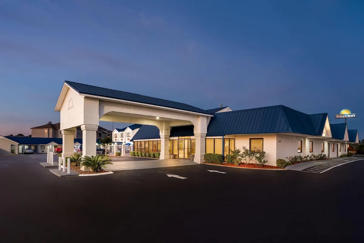 Days Inn by Wyndham Troy