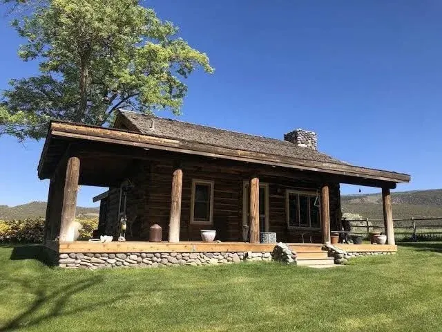 Timeless Mesa Hideaway 2 Bedroom Cabin