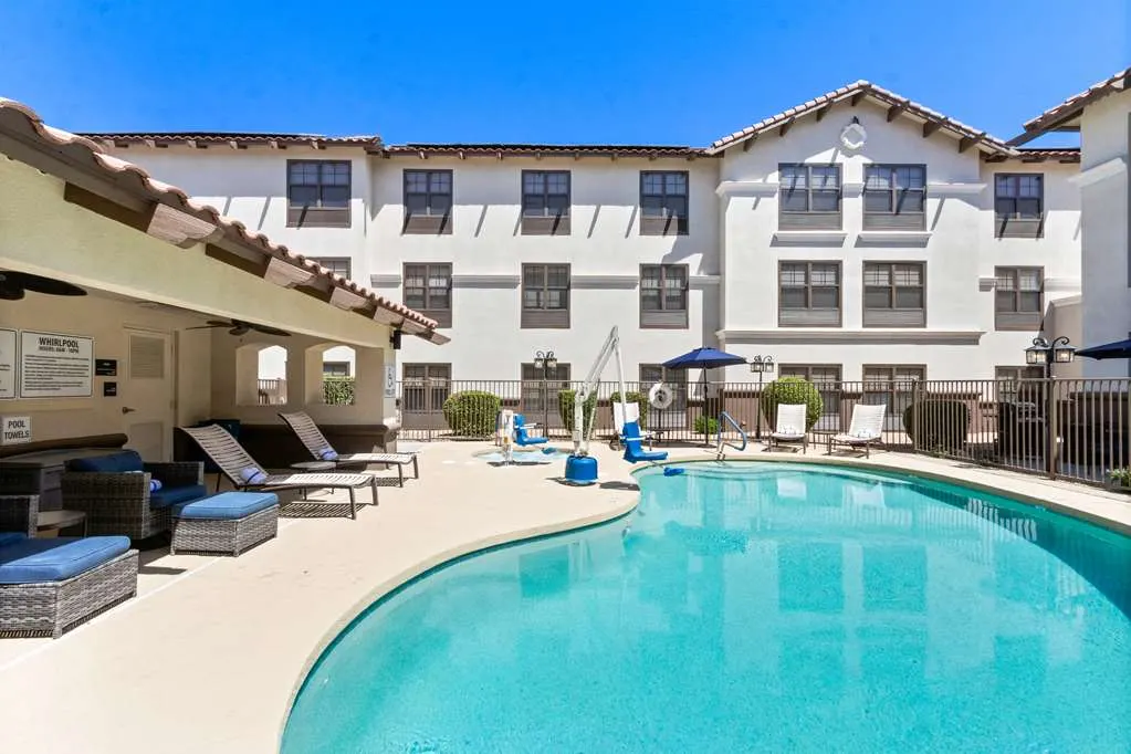 Hampton Inn & Suites Phoenix-Goodyear