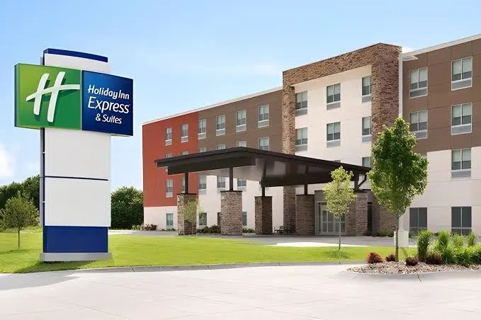Holiday Inn Express & Suites la Grange - Louisville Area NE, an IHG Hotel