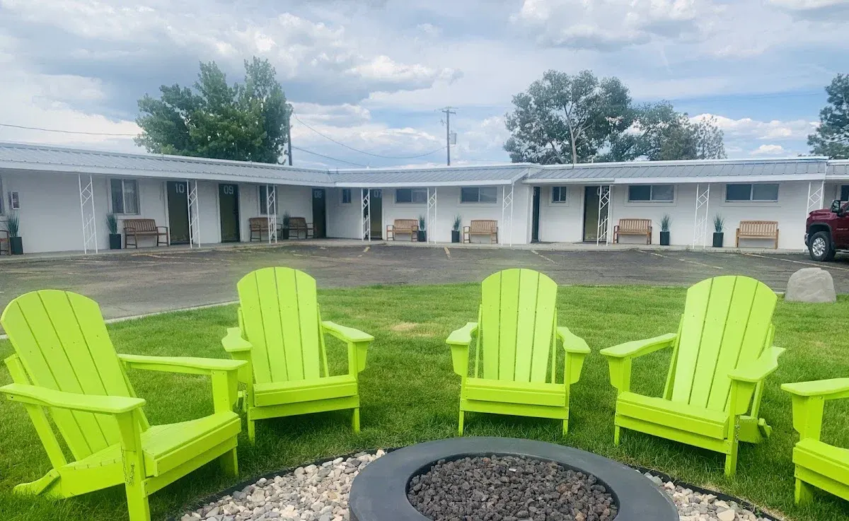 Dragonfly Motor Lodge