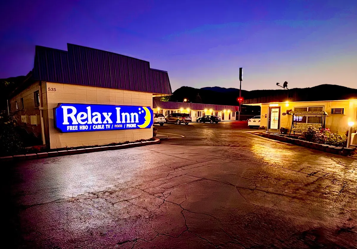 Relax Inn
