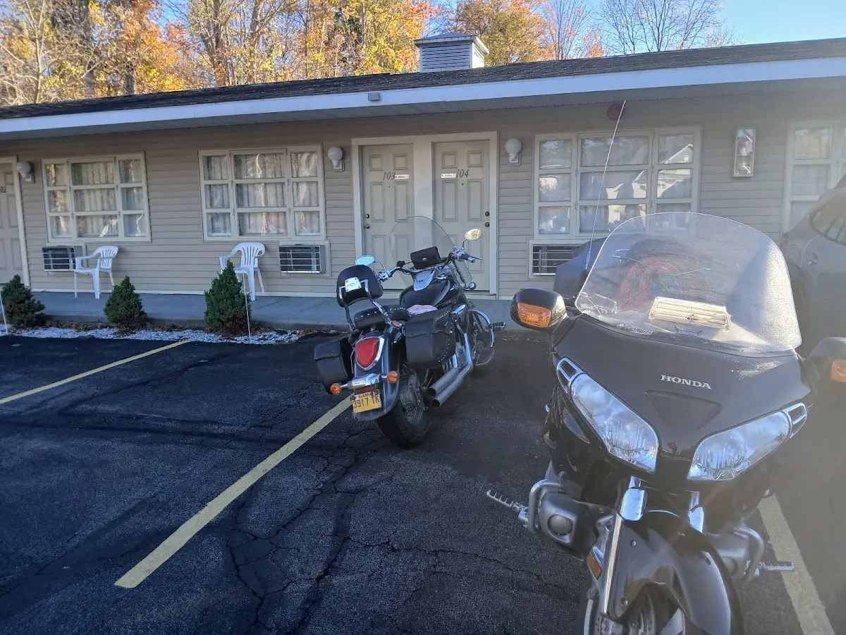 Top Hill Motel