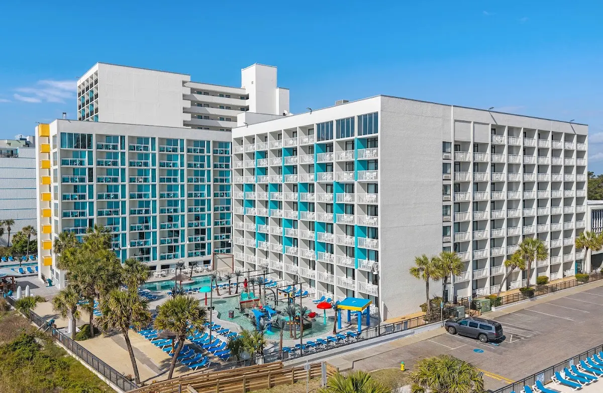 Captain's Quarters Resort
