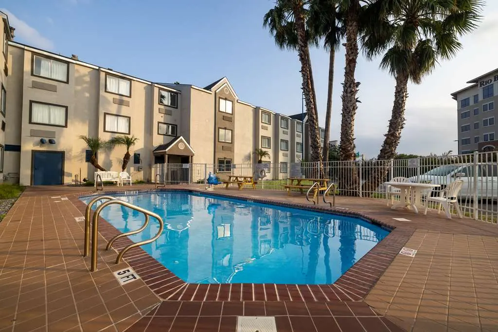 Motel 6 McAllen, TX - East