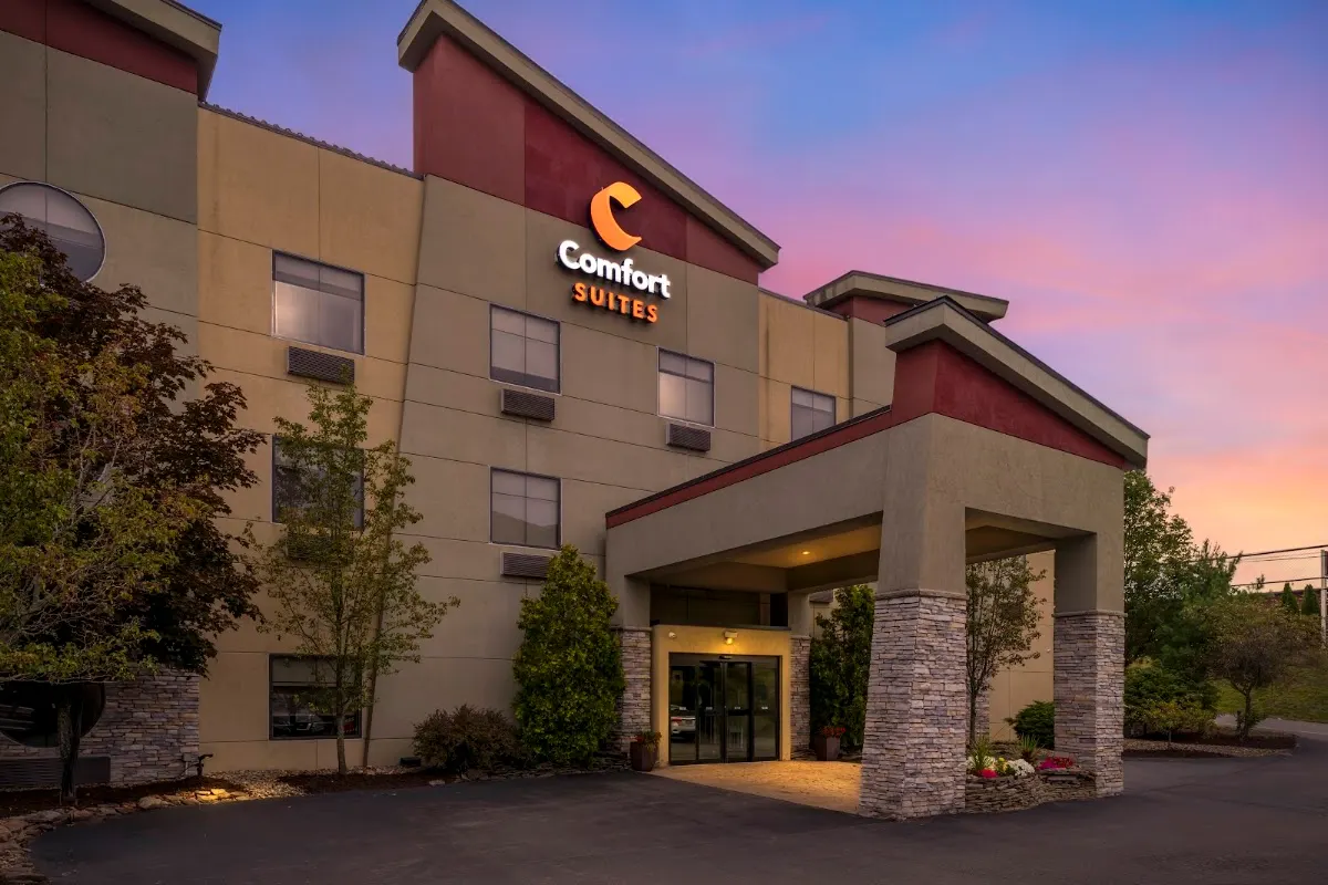 Comfort Suites Monaca