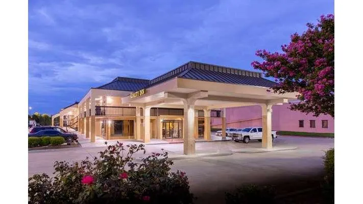 Quality Inn at Arlington Highlands