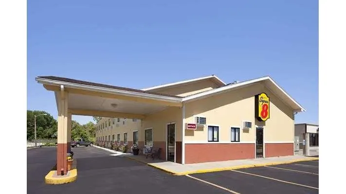 Super 8 by Wyndham Fremont NE