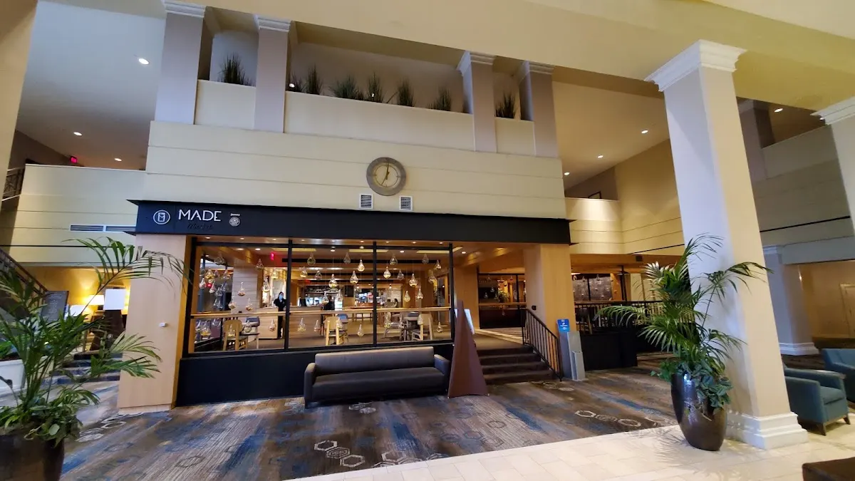 DoubleTree by Hilton Hotel Tulsa Downtown