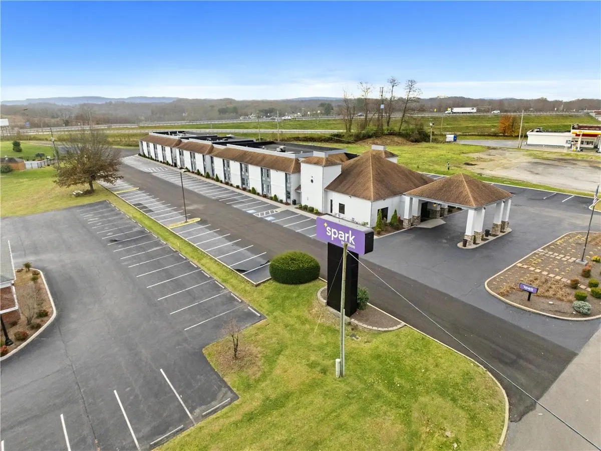 Spark by Hilton Abingdon I-81 near Fairgrounds