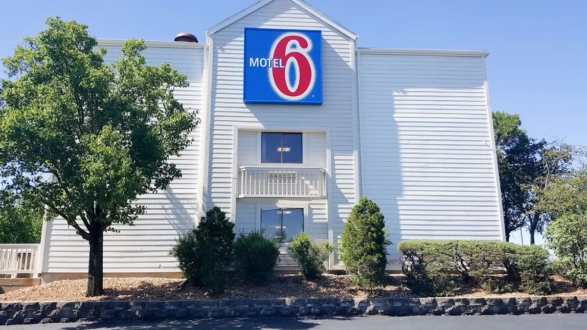 Motel 6 Maryland Heights, MO