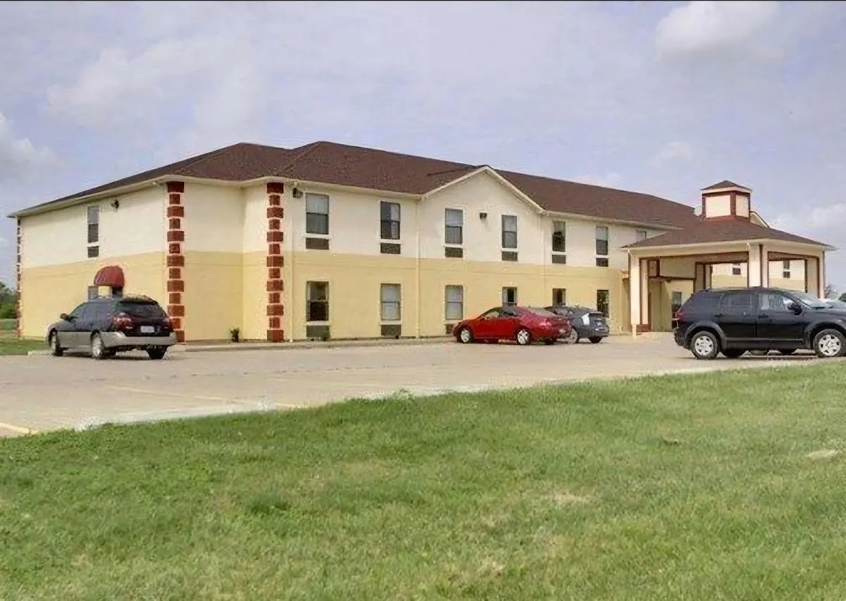 Parkfield Inn Harrisburg IL