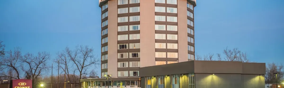 Crowne Plaza Saddle Brook by IHG